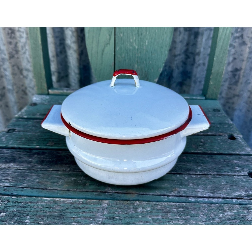 Vintage White Enamelware Red Trim Pot & Lid Country Farmhouse Decor 6.5"